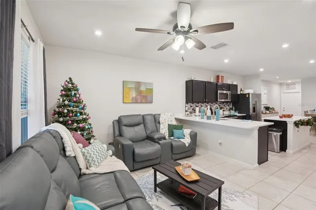 $299,900 | 4167 Harbor Palm Drive, Holiday, FL 34691
