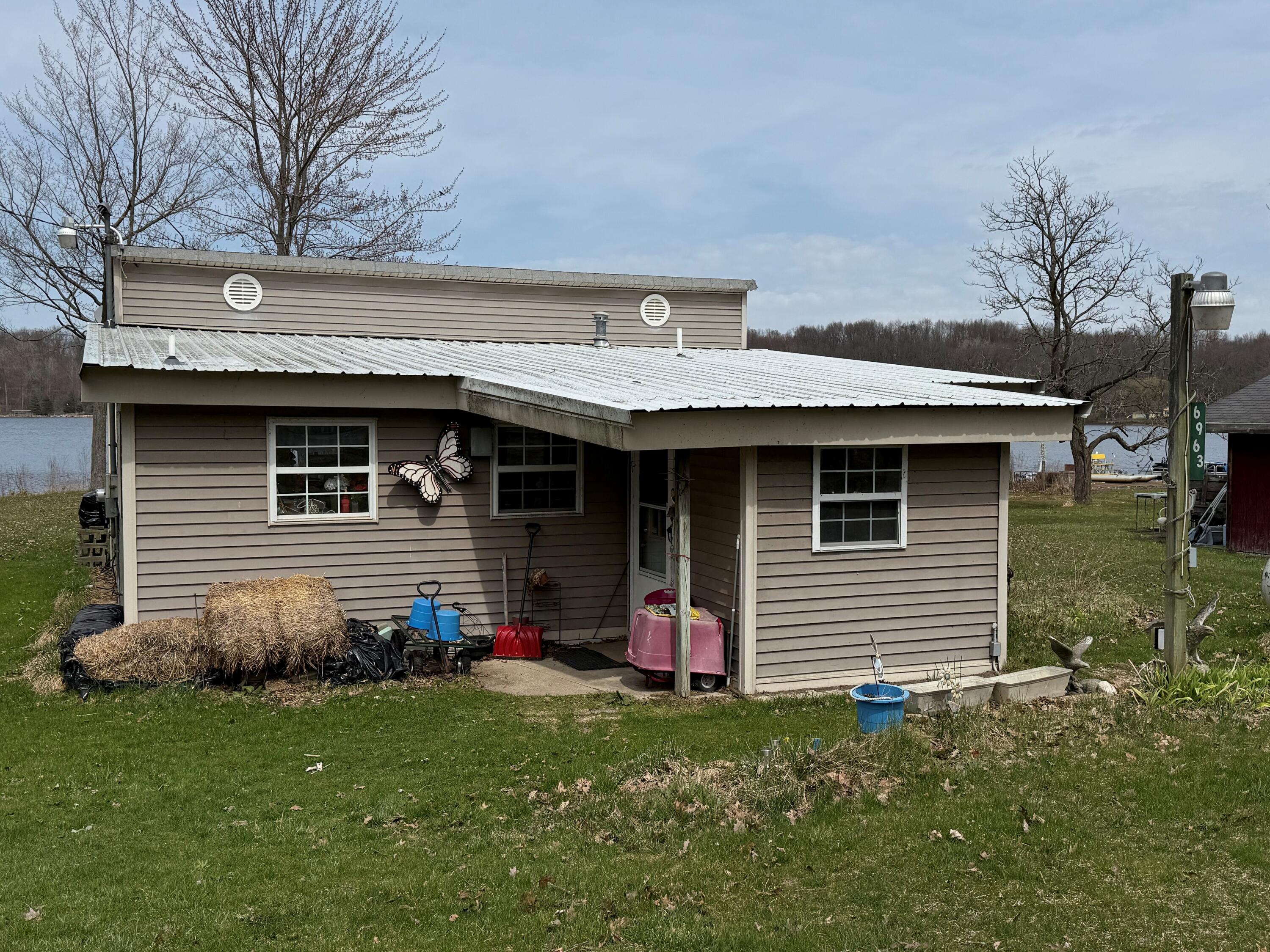 6963 Pike Road Delton, MI 49046 - Photo 3 of 10 1