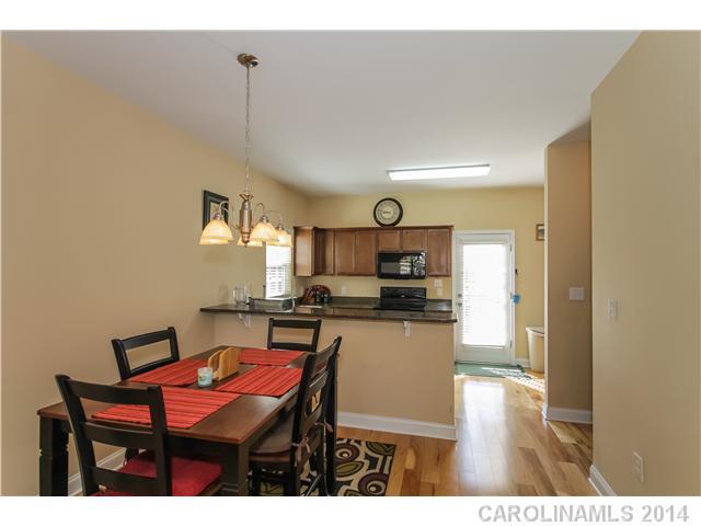 142 Ridge Bluff Road, Unit 142 Mooresville, NC 28115 - Photo 5 of 16 Gallery Image 5