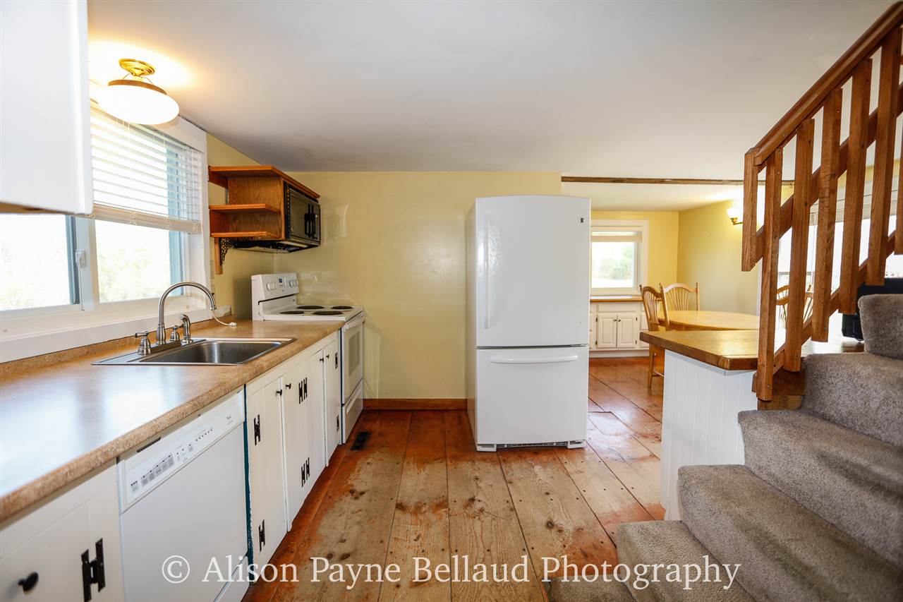 992 River Road Weare, NH 03281 - Photo 8 of 23 Gallery Image 8