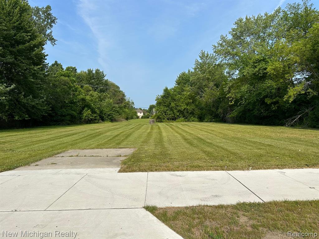 43517 Mound Road Sterling Heights, MI 48314 - Photo 1 of 2 Gallery Image 1