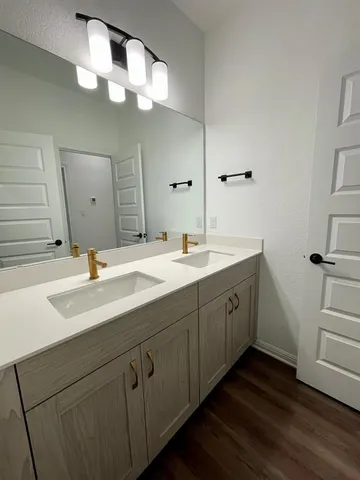 $2,295 | 2725 Woodall Drive, Unit 203, Cedar Park, TX 78613