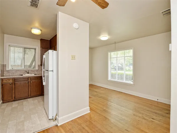 $1,100 | 1814 West 38th Street, Austin, TX 78731