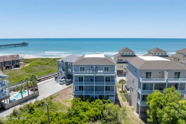 $1,150,000 | 876 Villas Drive, North Topsail Beach, NC 28460