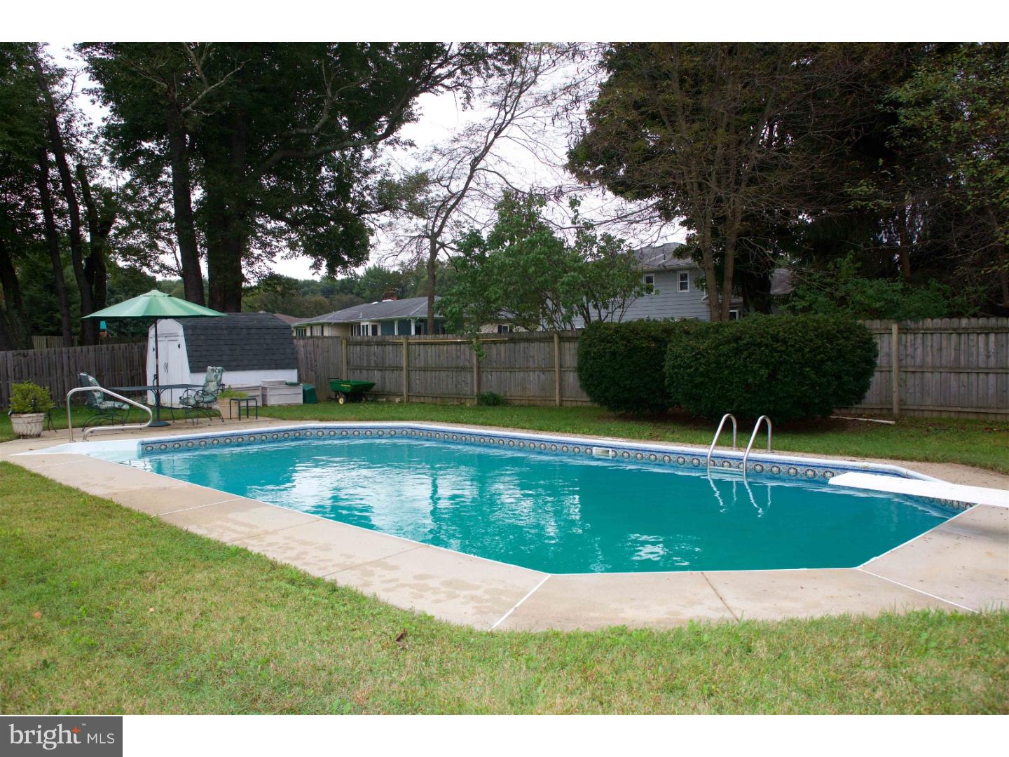 593 Flock Road Hamilton, NJ 08690 - Photo 11 of 13