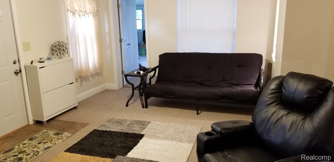 16304 East 10 Mile Road Eastpointe, MI 48021 - Photo 14 of 33 Living Rm 2.jpg
