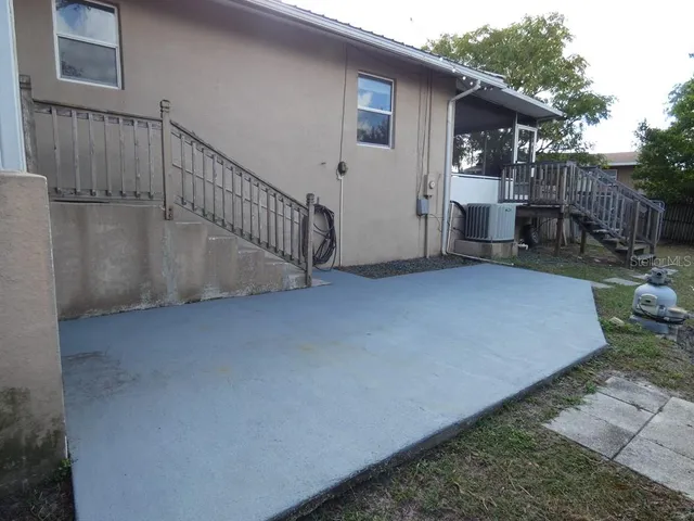 $284,900 | 7211 Tarrytown Drive, Spring Hill, FL 34606