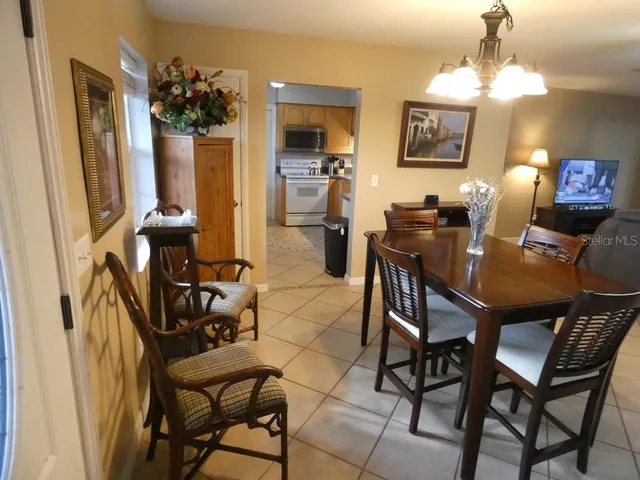 $284,900 | 7211 Tarrytown Drive, Spring Hill, FL 34606