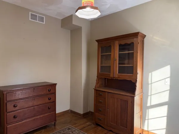 $324,900 | 1202 1st Center Avenue, Brodhead, WI 53520