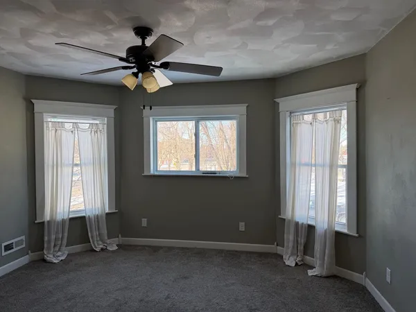 $324,900 | 1202 1st Center Avenue, Brodhead, WI 53520