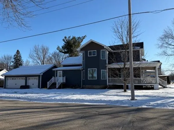 $329,900 | 1202 1st Center Avenue, Brodhead, WI 53520