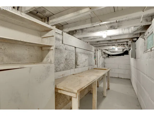 $389,900 | 7733 Northeast Mason Street, Portland, OR 97218