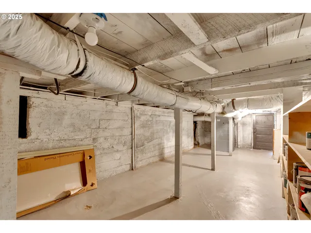 $389,900 | 7733 Northeast Mason Street, Portland, OR 97218