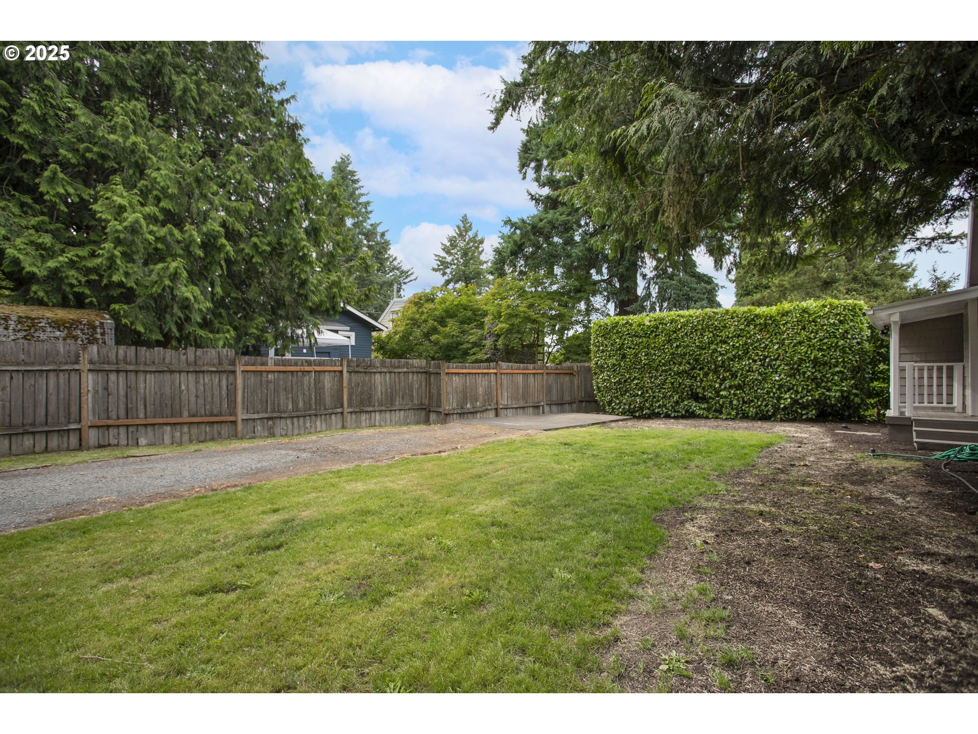 7733 Northeast Mason Street Portland, OR 97218 - Photo 27 of 29