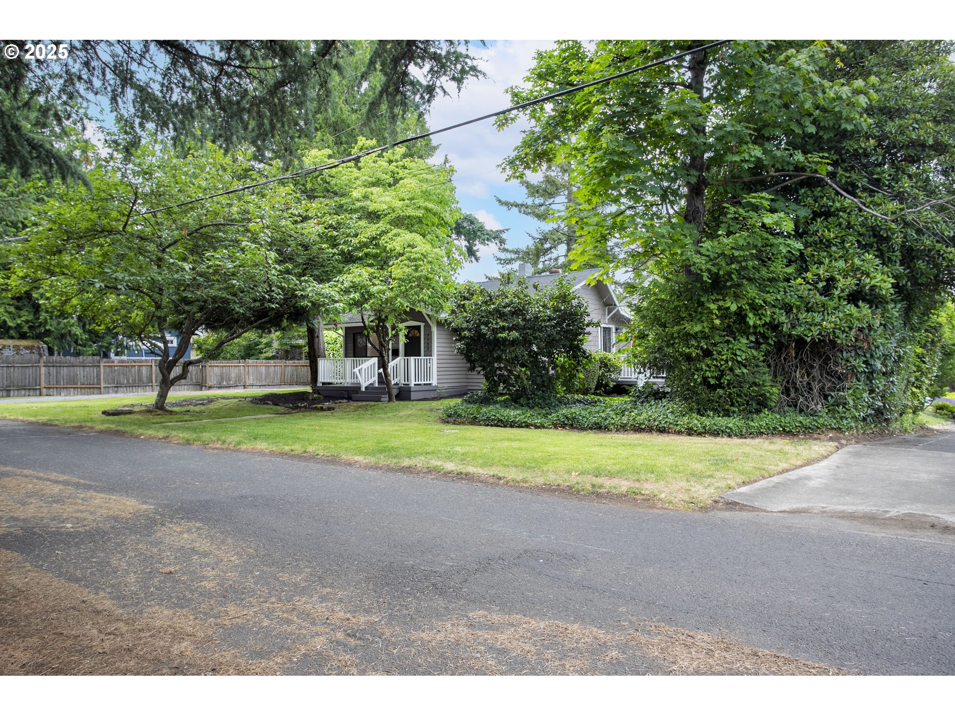 7733 Northeast Mason Street Portland, OR 97218 - Photo 29 of 29