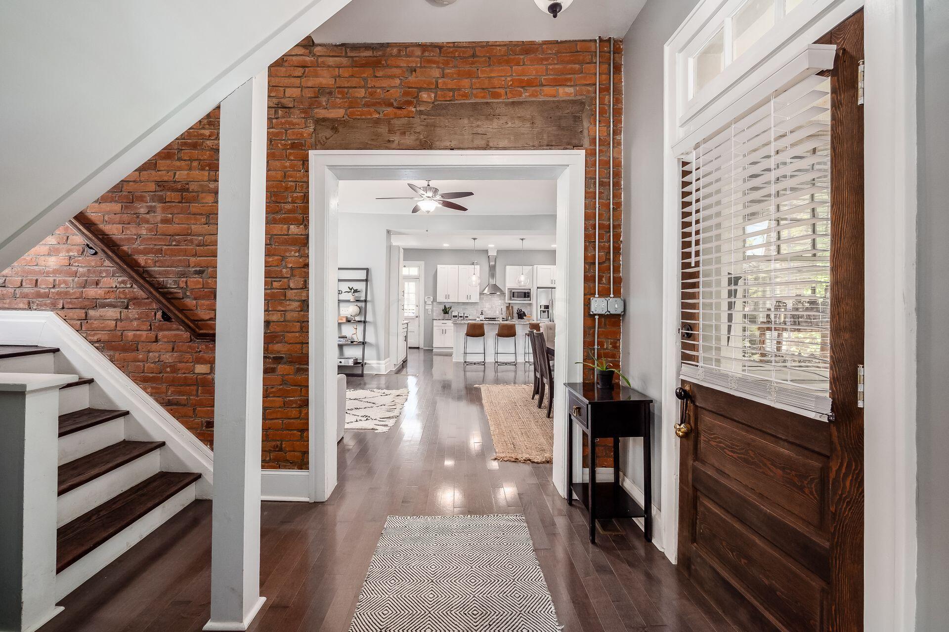 1438 Bryden Road Columbus, OH 43205 - Photo 9 of 61 Gallery Image 9
