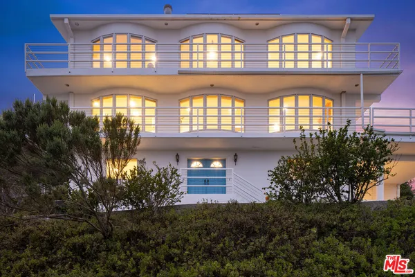 $3,250,000 | 21733 Castlewood Drive, Malibu, CA 90265