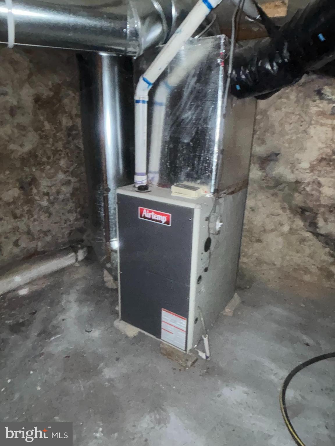 66 West Queen Street Chambersburg, PA 17201 - Photo 13 of 15