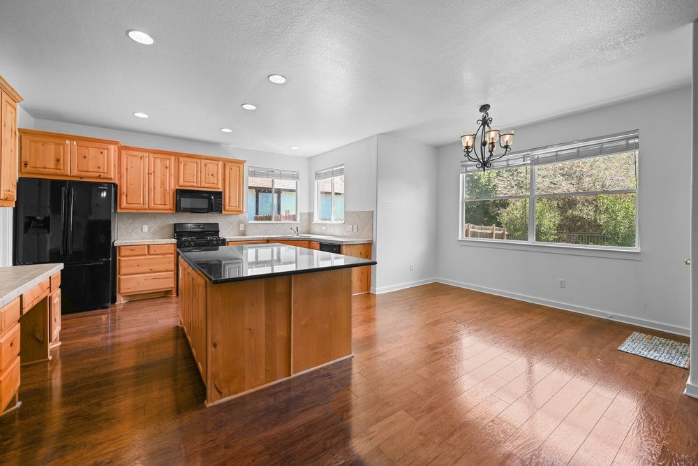 105 Farm House Road San Marcos, TX 78666 - Photo 10 of 40