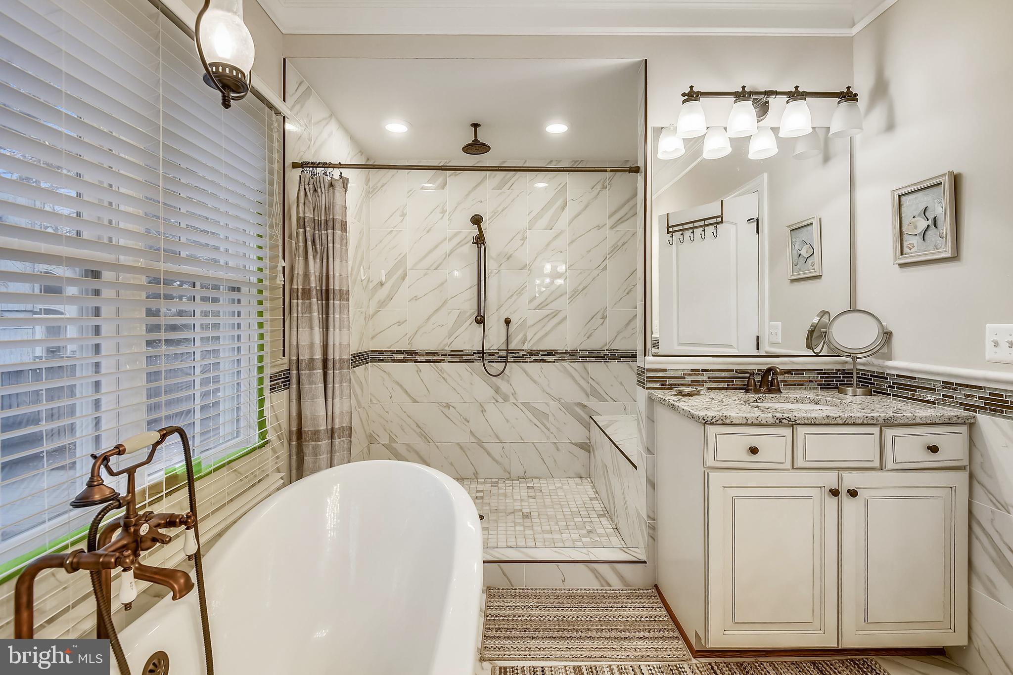 9216 Portner Avenue Manassas, VA 20110 - Photo 16 of 58