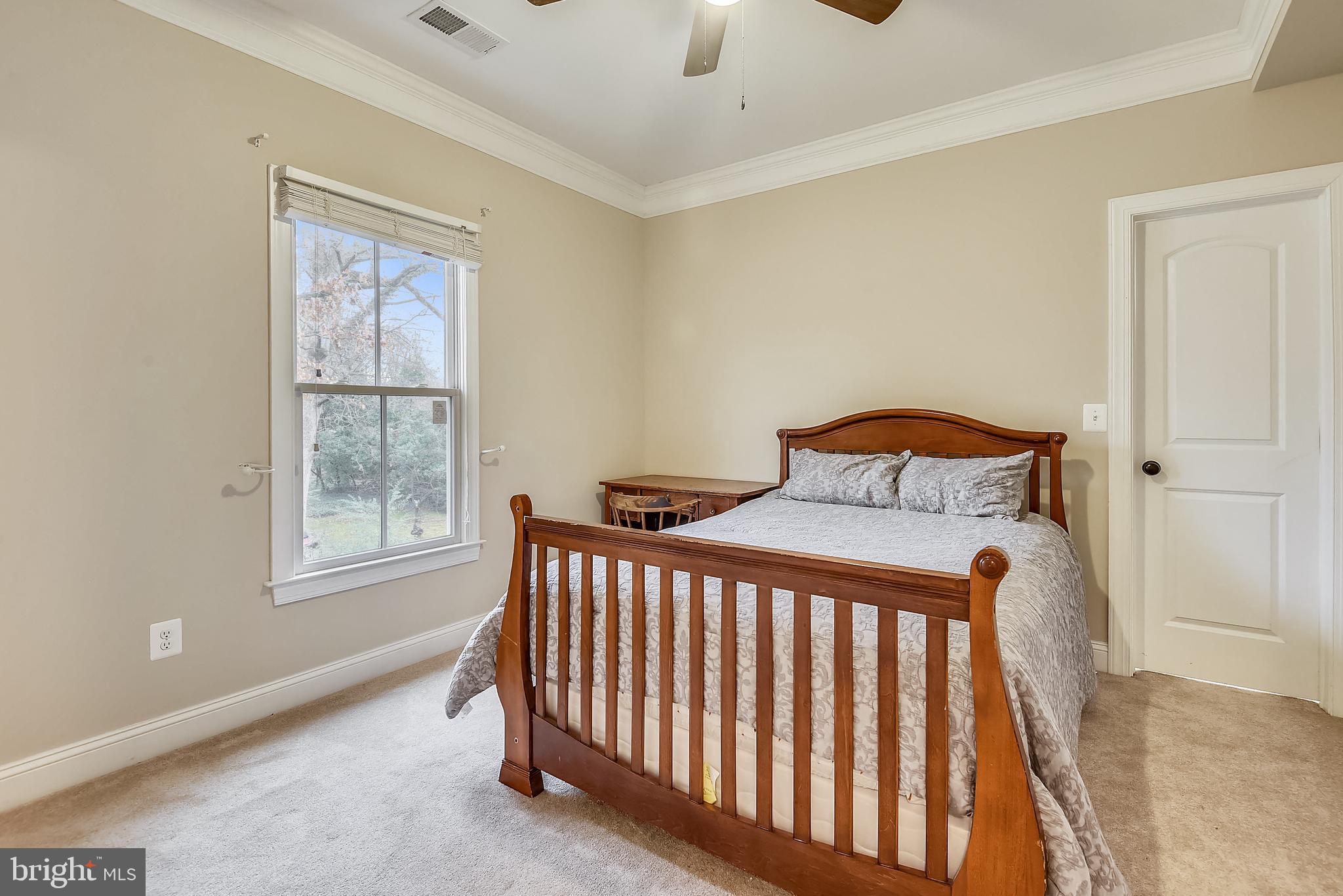 9216 Portner Avenue Manassas, VA 20110 - Photo 34 of 58