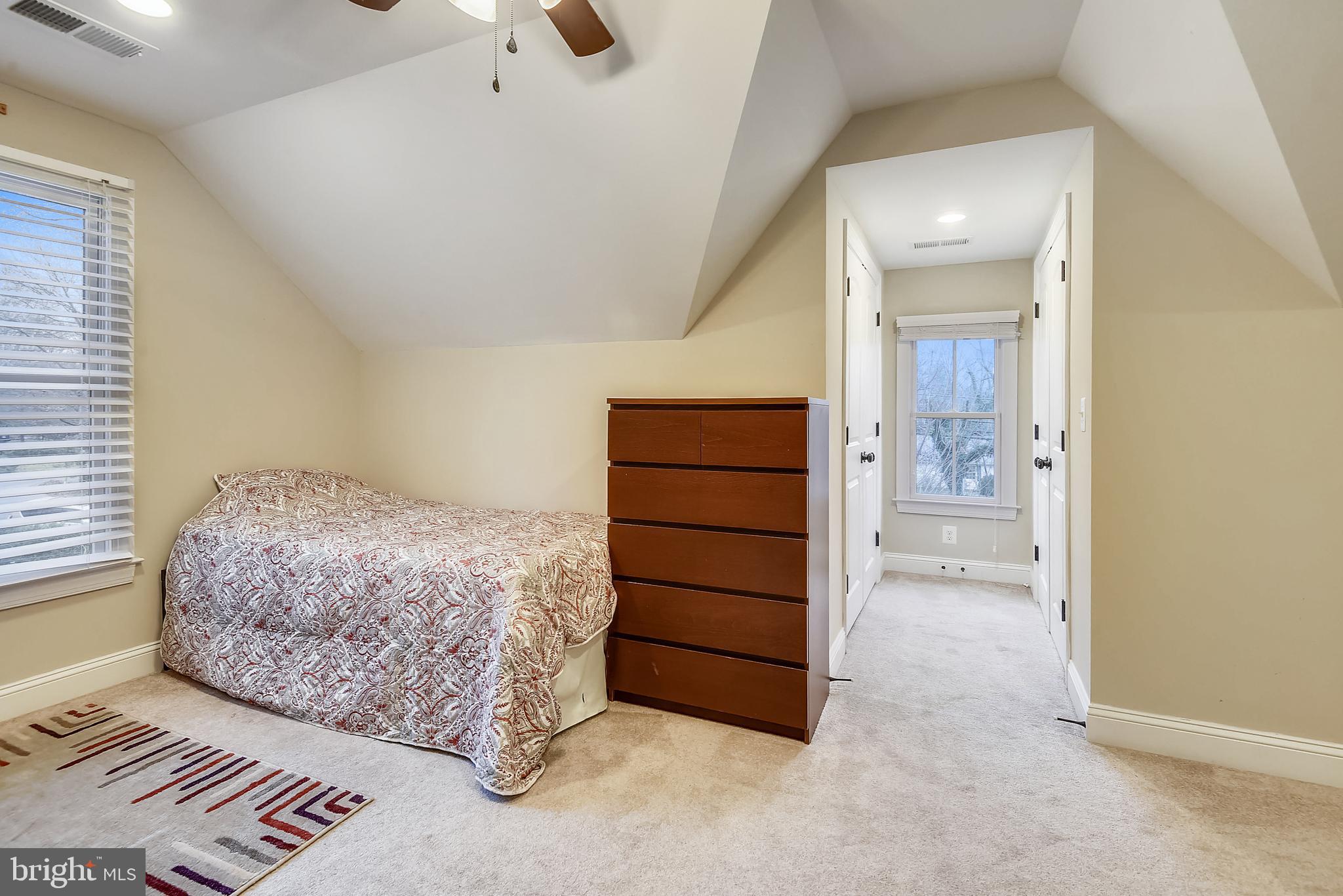 9216 Portner Avenue Manassas, VA 20110 - Photo 41 of 58