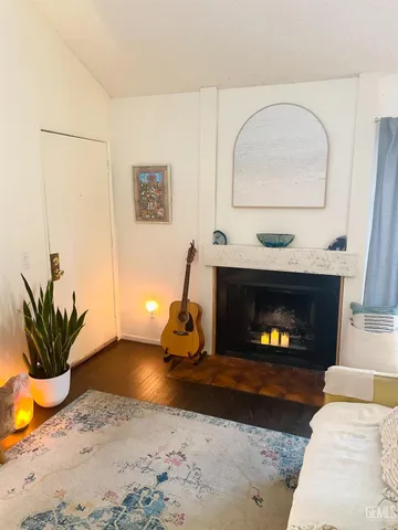 $380,000 | Undisclosed Address, Van Nuys, CA 91406