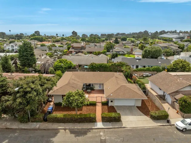 $2,495,000 | 8874 La Jolla Scenic Drive North, La Jolla, CA 92037