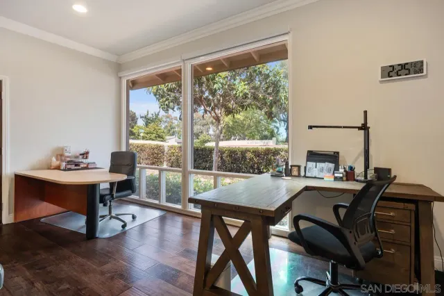 $2,495,000 | 8874 La Jolla Scenic Drive North, La Jolla, CA 92037