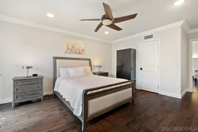 $2,495,000 | 8874 La Jolla Scenic Drive North, La Jolla, CA 92037