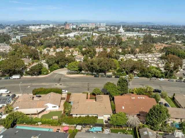 $2,495,000 | 8874 La Jolla Scenic Drive North, La Jolla, CA 92037