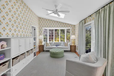 $1,795,000 | 20 Ridge Road, Cos Cob, CT 06807