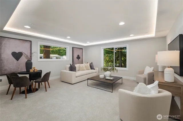 $3,512,000 | 12206 Northeast 61st Street, Kirkland, WA 98033