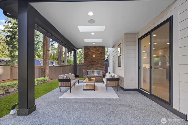 $3,512,000 | 12206 Northeast 61st Street, Kirkland, WA 98033