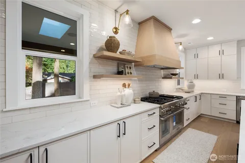 $3,398,000 | 12206 Northeast 61st Street, Kirkland, WA 98033