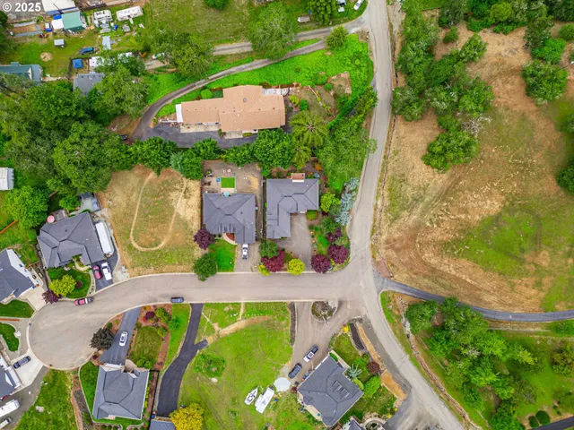 a view of an outdoor space