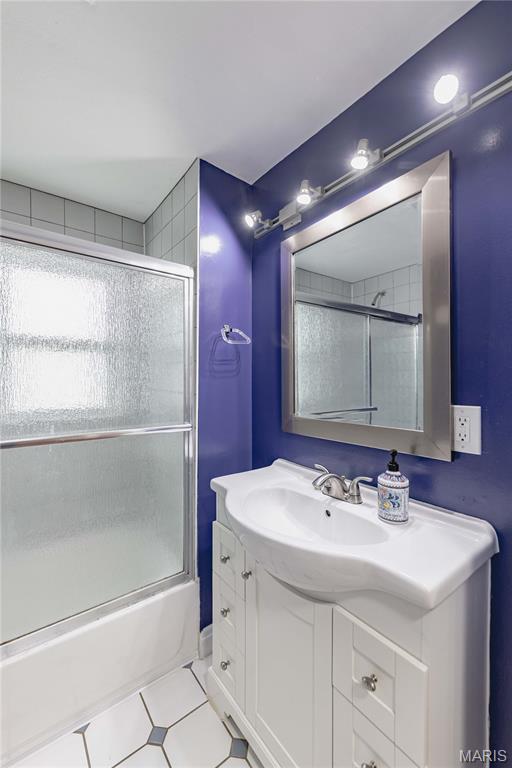 19701 Old Jamestown Road Florissant, MO 63034 - Photo 13 of 22