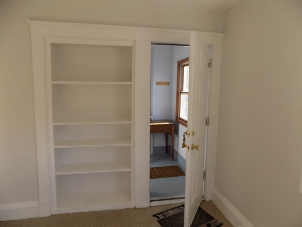 14 Dana Street, Unit 2 Lynn, MA 01902 - Photo 2 of 4