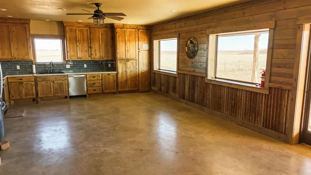 $2,390,000 | 881 Farm To Market Road 168, Brownfield, TX 79316
