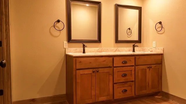 $2,390,000 | 881 Farm To Market Road 168, Brownfield, TX 79316