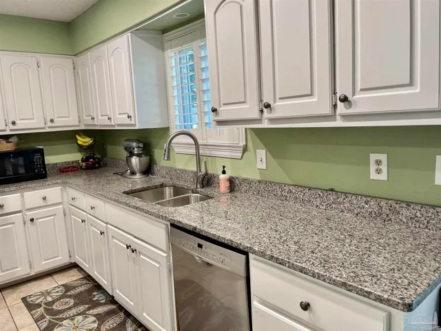 $419,900 | 4390 La Jolla, Pensacola, FL 32504