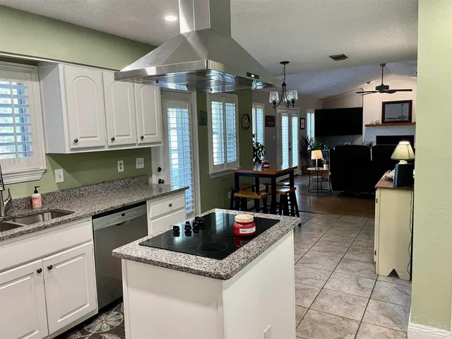 $419,900 | 4390 La Jolla, Pensacola, FL 32504