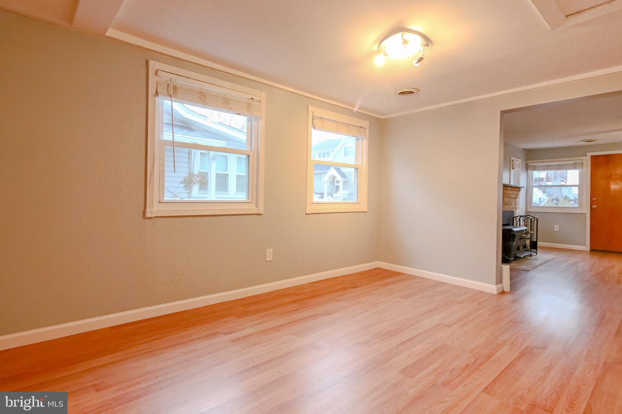 104 Orchard Road Riva, MD 21140 - Photo 11 of 27 Dinning Room/Living Room