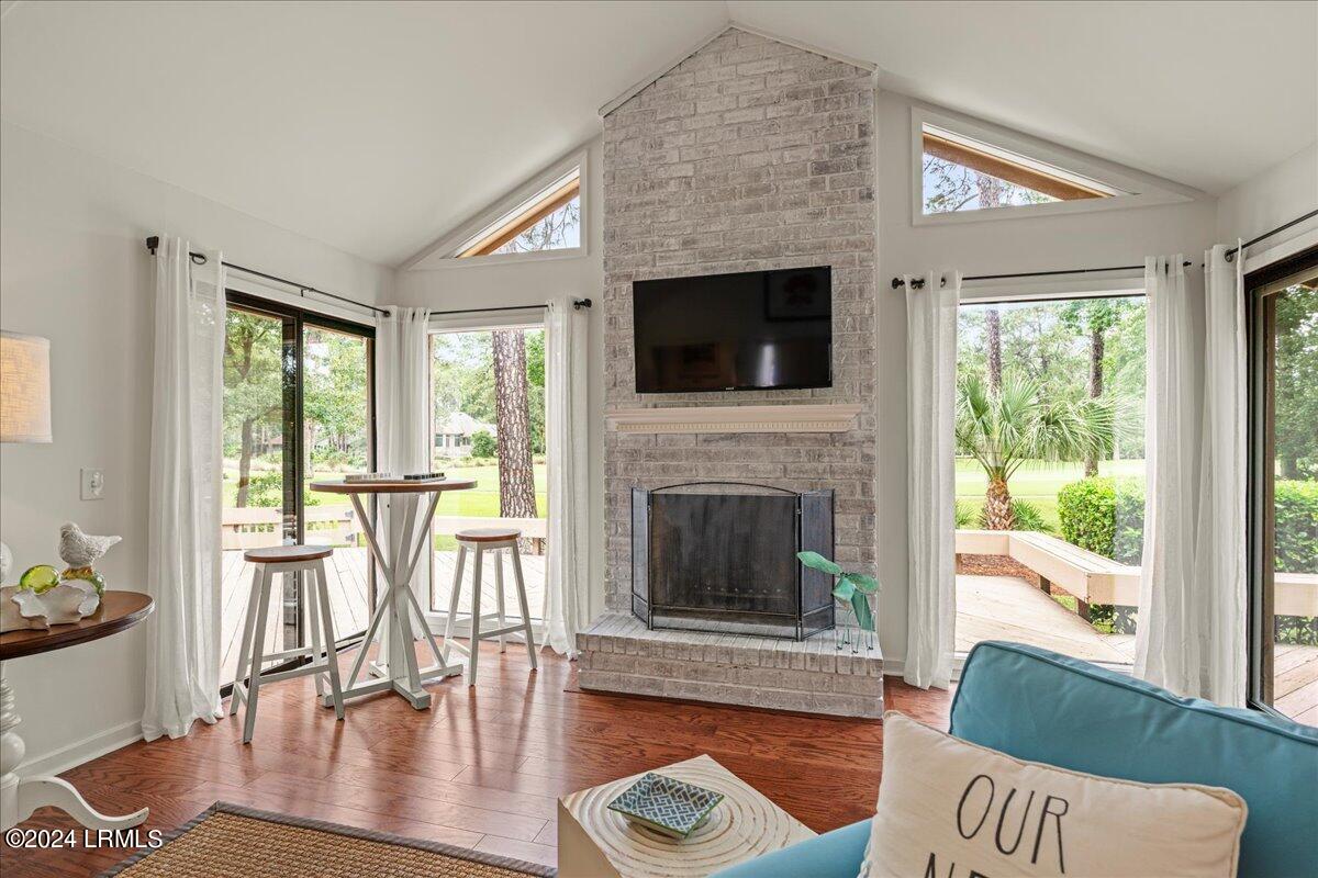 140 Otter Road Hilton Head Island, SC 29928 - Photo 12 of 41 11-Fireplace