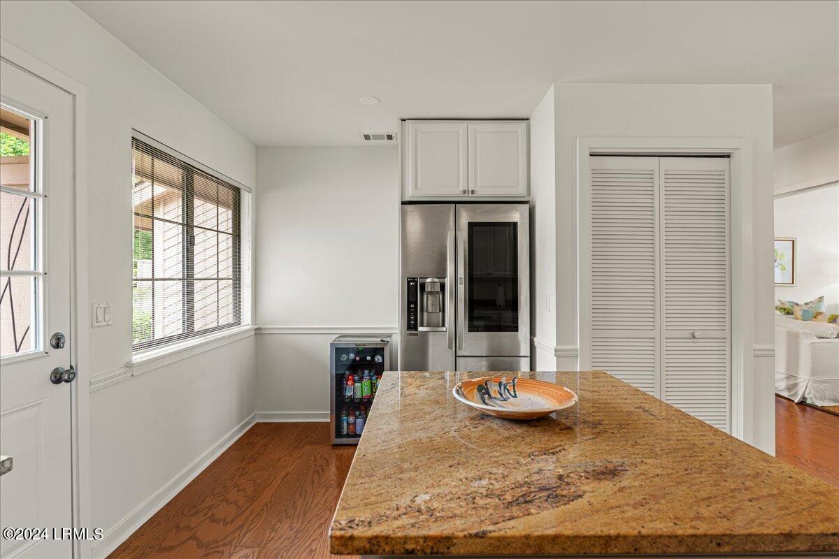 140 Otter Road Hilton Head Island, SC 29928 - Photo 17 of 41 16-Kitchen