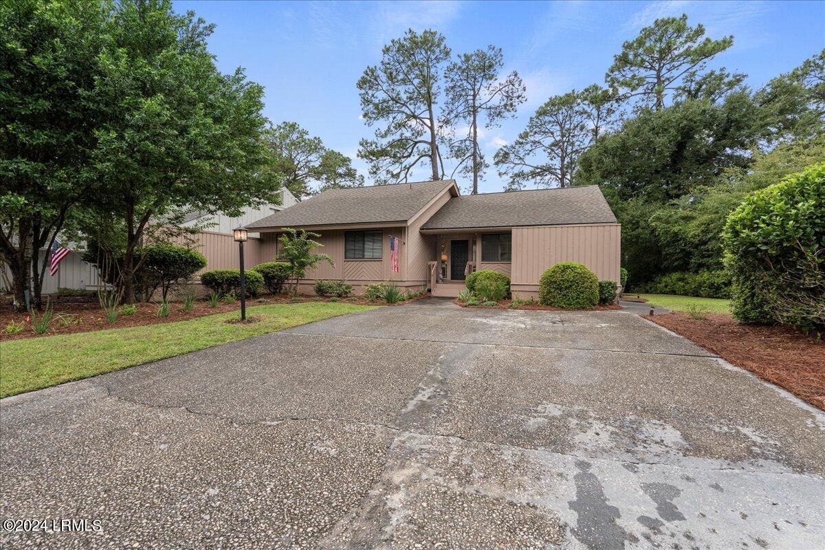 140 Otter Road Hilton Head Island, SC 29928 - Photo 3 of 41 01-Front Exterior