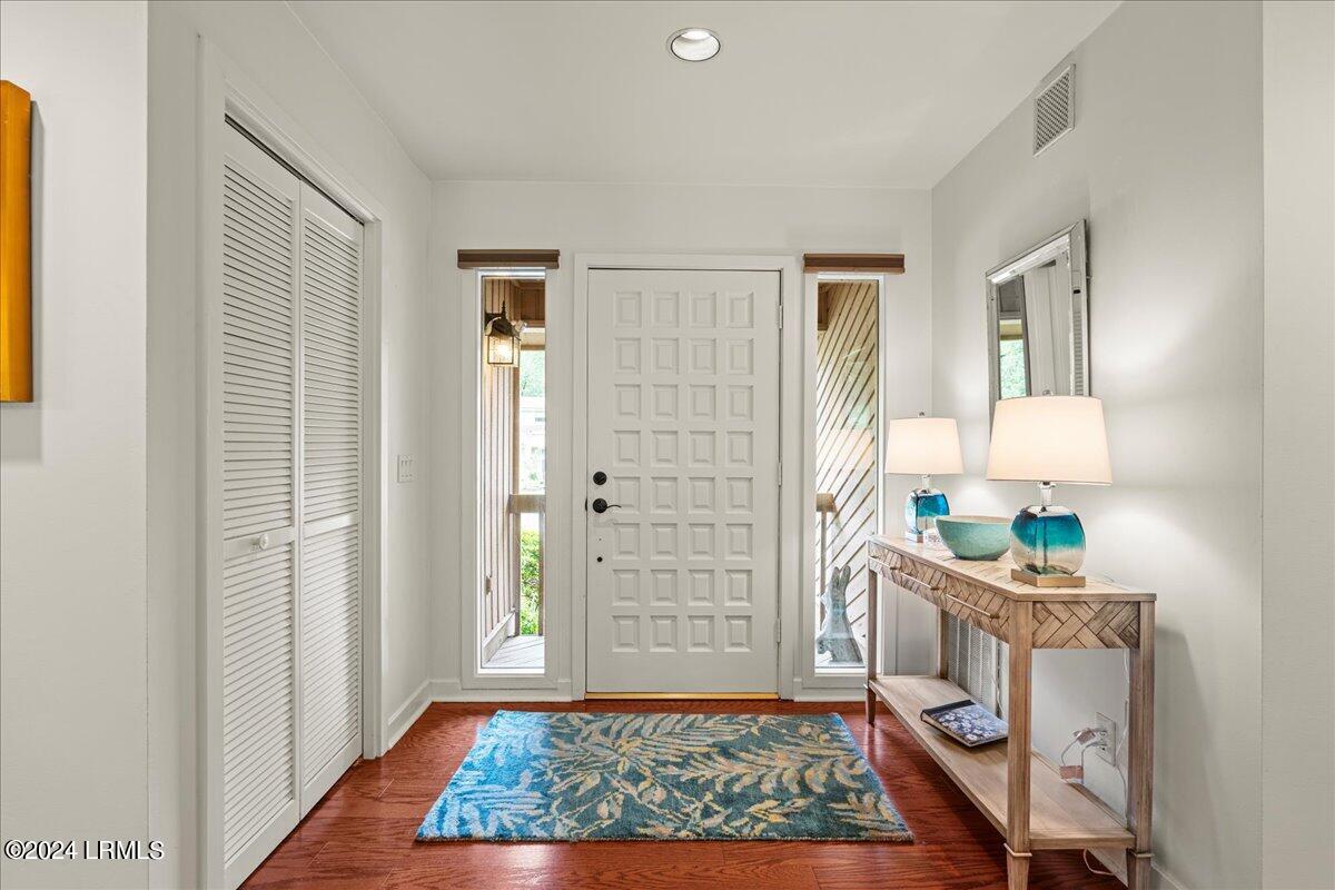 140 Otter Road Hilton Head Island, SC 29928 - Photo 6 of 41 05-Entrance