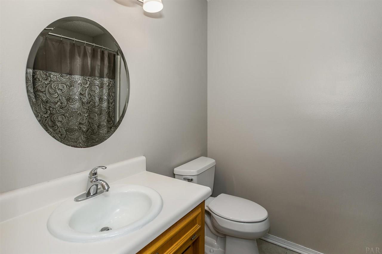 4704 Frontier Road Pace, FL 32571 - Photo 17 of 28