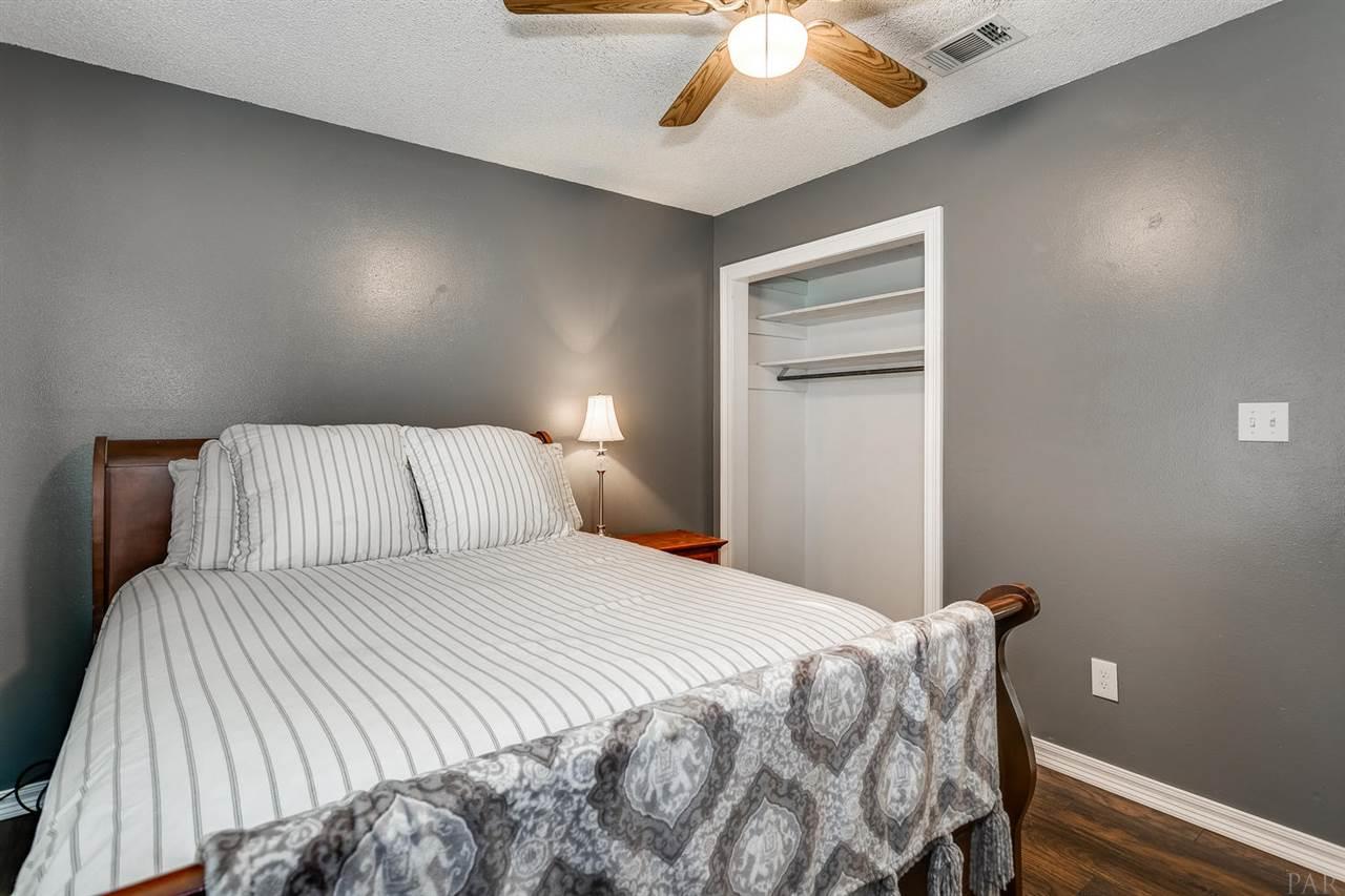 4704 Frontier Road Pace, FL 32571 - Photo 19 of 28