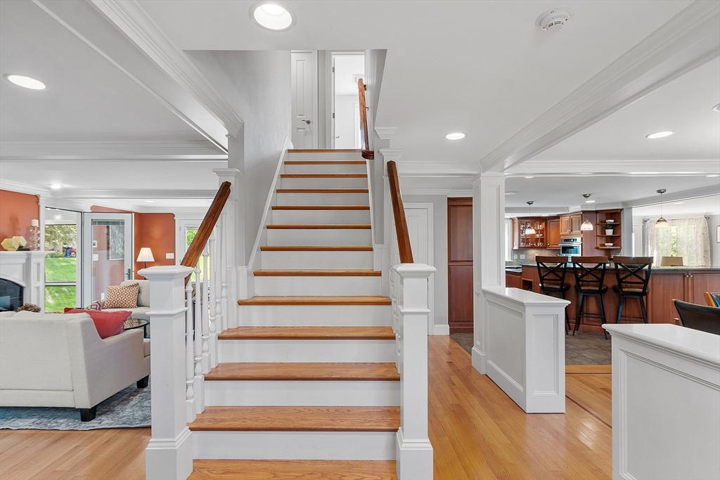 12 Hemlock Road Andover, MA 01810 - Photo 4 of 42 Gallery Image 4